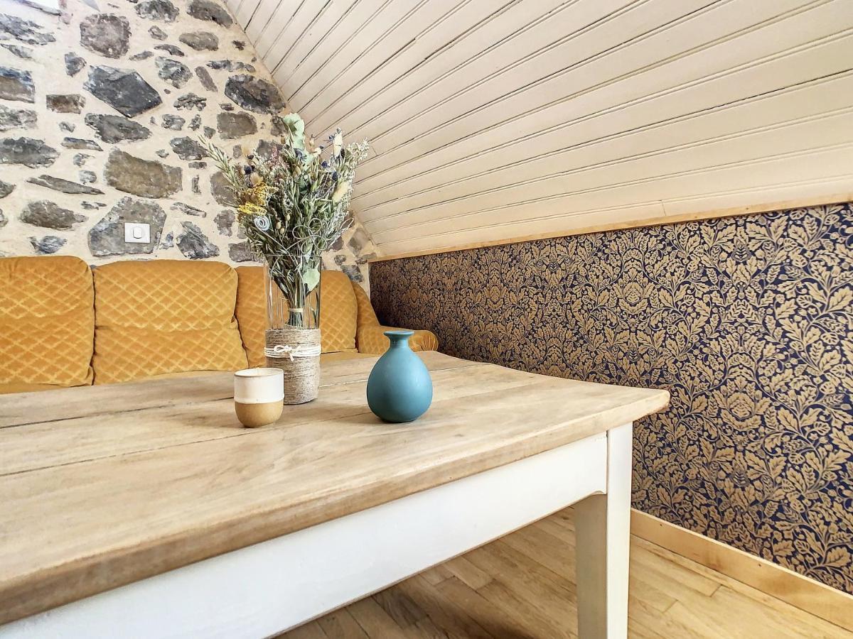 Apartament Le Grenier Du Buronnier Saint-Simon  Zewnętrze zdjęcie