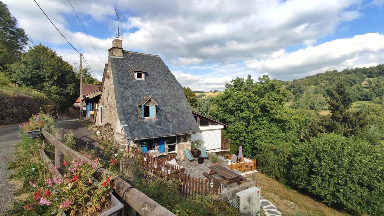 Apartament Le Grenier Du Buronnier Saint-Simon  Zewnętrze zdjęcie